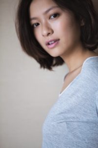 榮倉奈々