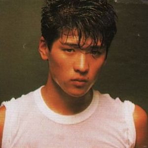 画像 吉川晃司は若い頃より今がかっこいい 渋い白髪俳優になるまで時系列で